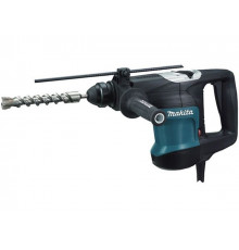 Перфоратор MAKITA HR 3200 C в чем.