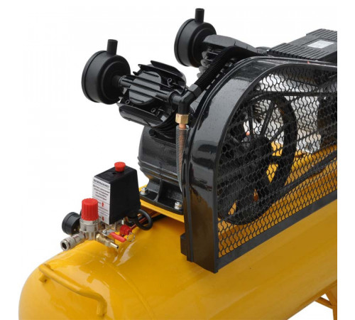 Воздушный компрессор SKIPER IBL3100V (до 380 л/мин, 8 атм, 100 л, 230 В, 2.2 кВт)
