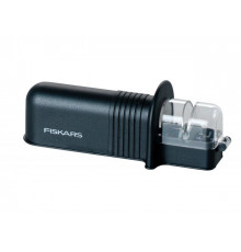 Точилка для ножей Essential Fiskars