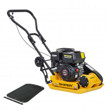 Виброплита SKIPER C90L-WM (LС200F. 6.5л.с.. плита 54х42см.. 15кН. 25м/мин. рез. коврик. колёса)